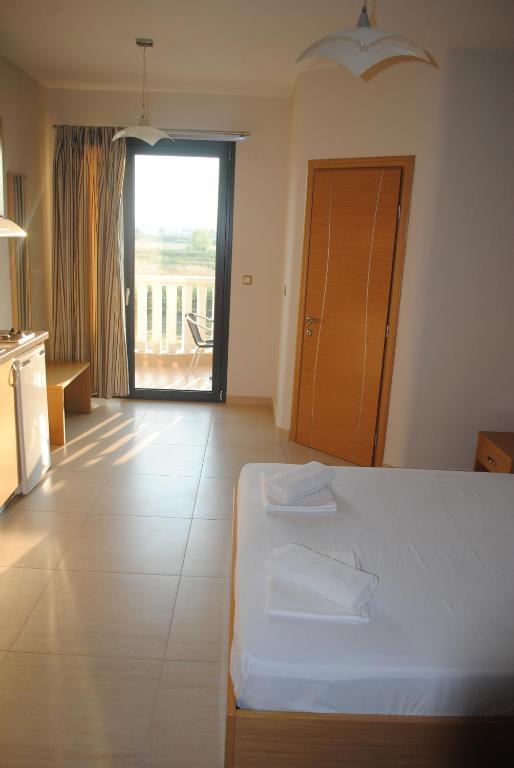 Niriides Studios And Apartments Paralia Katerinis Room photo